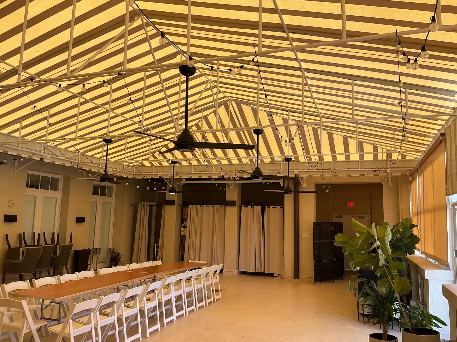 Existing stretched-fabric canopy